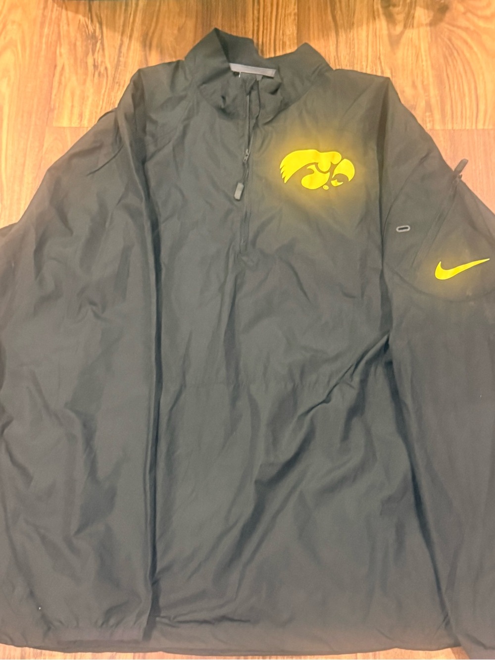 Nike Iowa Hawkeyes Pullover Windbreaker Storm-Fit XL Quarter Zip